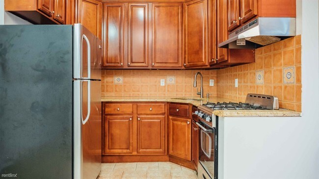 Foto del edificio - 444 Willoughby Ave
