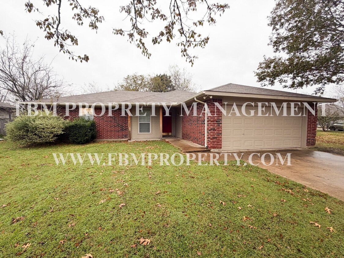 Foto principal - 3008 View Ln