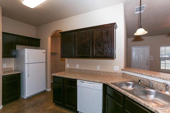 Foto del edificio - 4409 Cambridge Dr