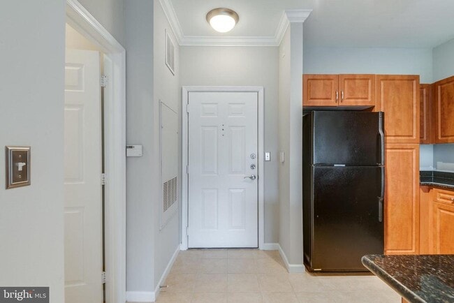 Building Photo - 12958 Centre Park Cir
