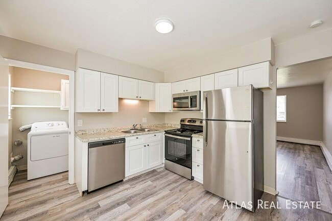 Foto del edificio - 5703 S Pearl St