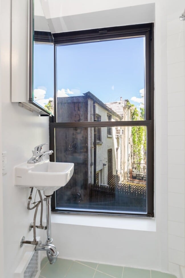 Foto del edificio - 117 Perry St