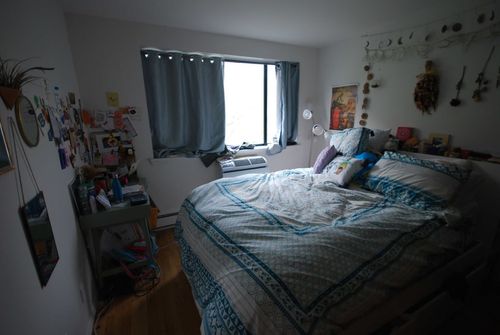 Foto del edificio - 156 E 3rd St