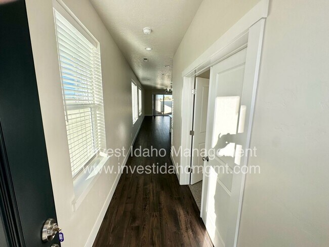 Foto del edificio - Beautiful Newer Home in Meridian Built in 2024