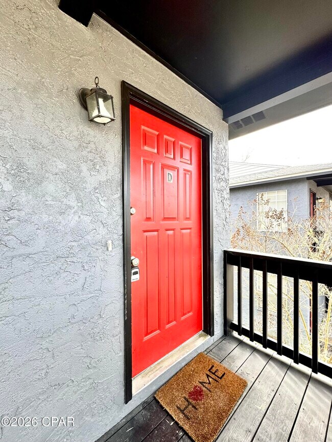 Foto del edificio - 7718 FL-22