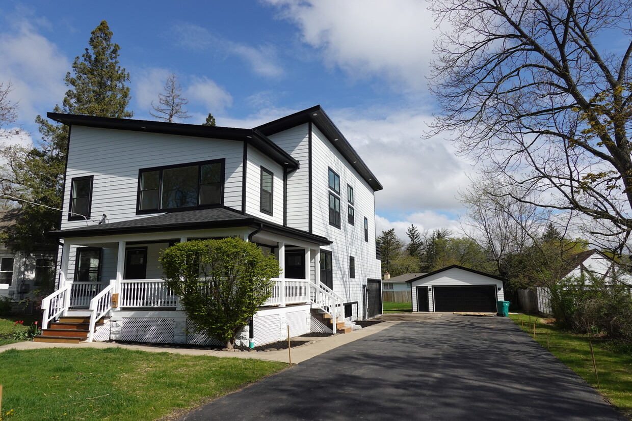 Foto principal - 62 Pine St