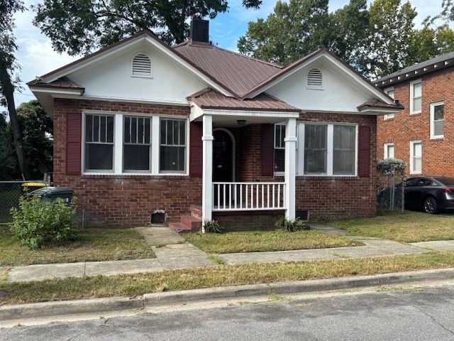 Foto del edificio - 1213 E 38th St