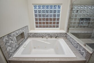 Building Photo - 7902 Silent Forest Dr