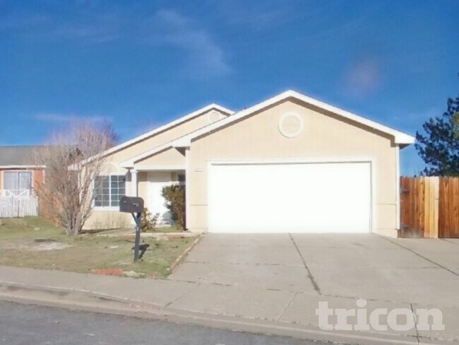 Foto del edificio - 8475 Sopwith Blvd