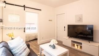 Foto del edificio - 27 NE 60th Terrace