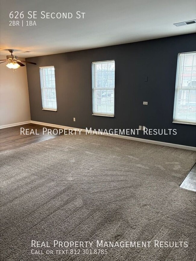 Building Photo - 626 SE Second St-