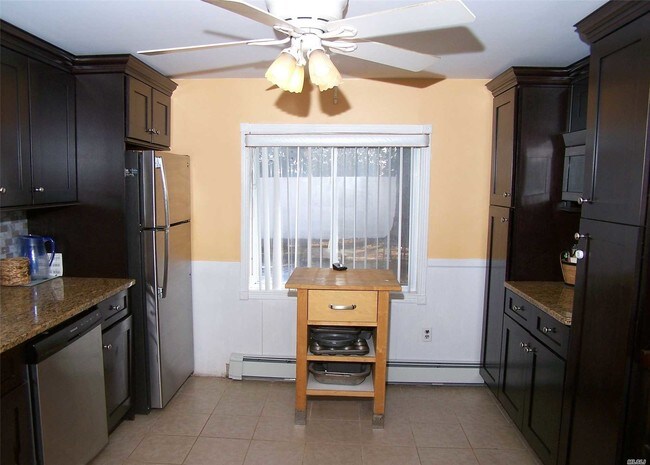 Building Photo - 19 Pine Gate