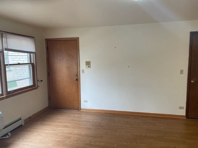 Foto del edificio - 2412 N 76th Ave
