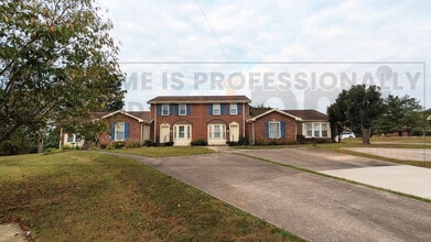 Building Photo - 3046 Woody Ln