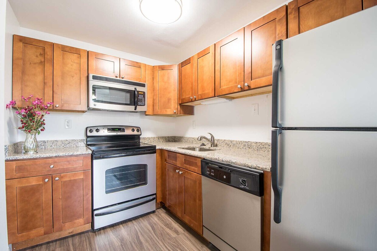 Garner House 50 S Penn St Hatboro, PA Apartments for Rent in Hatboro