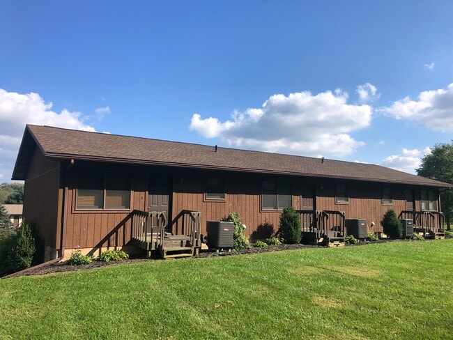 Building Photo - 1262 Schneiders Crossing Rd NW