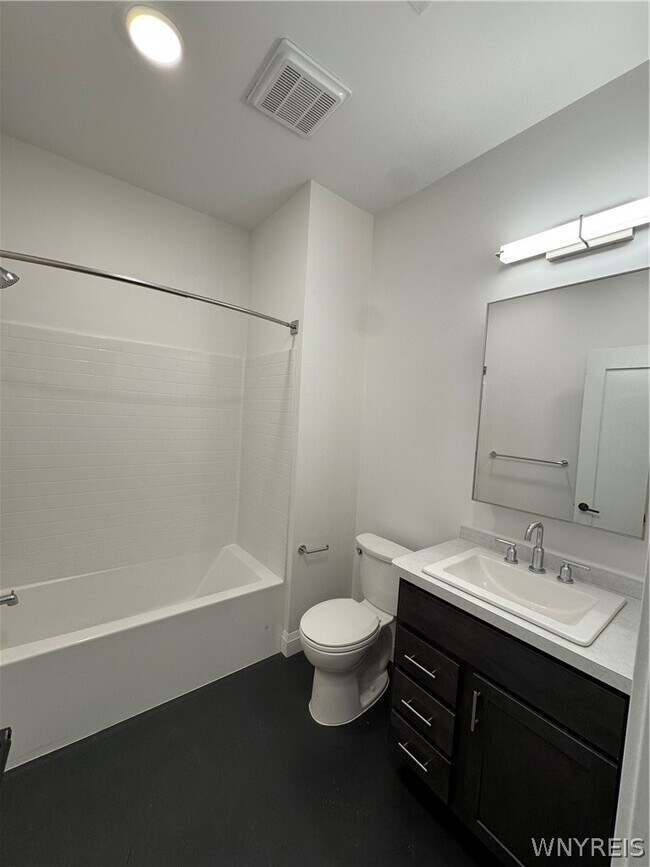 Foto del edificio - 1786 Main Rd