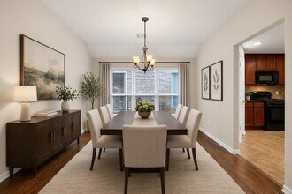 Building Photo - 18631 Cypress Lake Village Dr