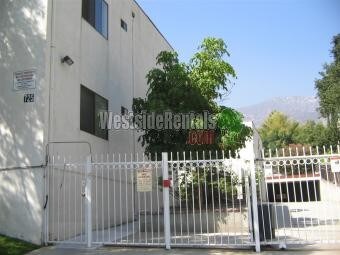 Foto principal - 725 E Pine St
