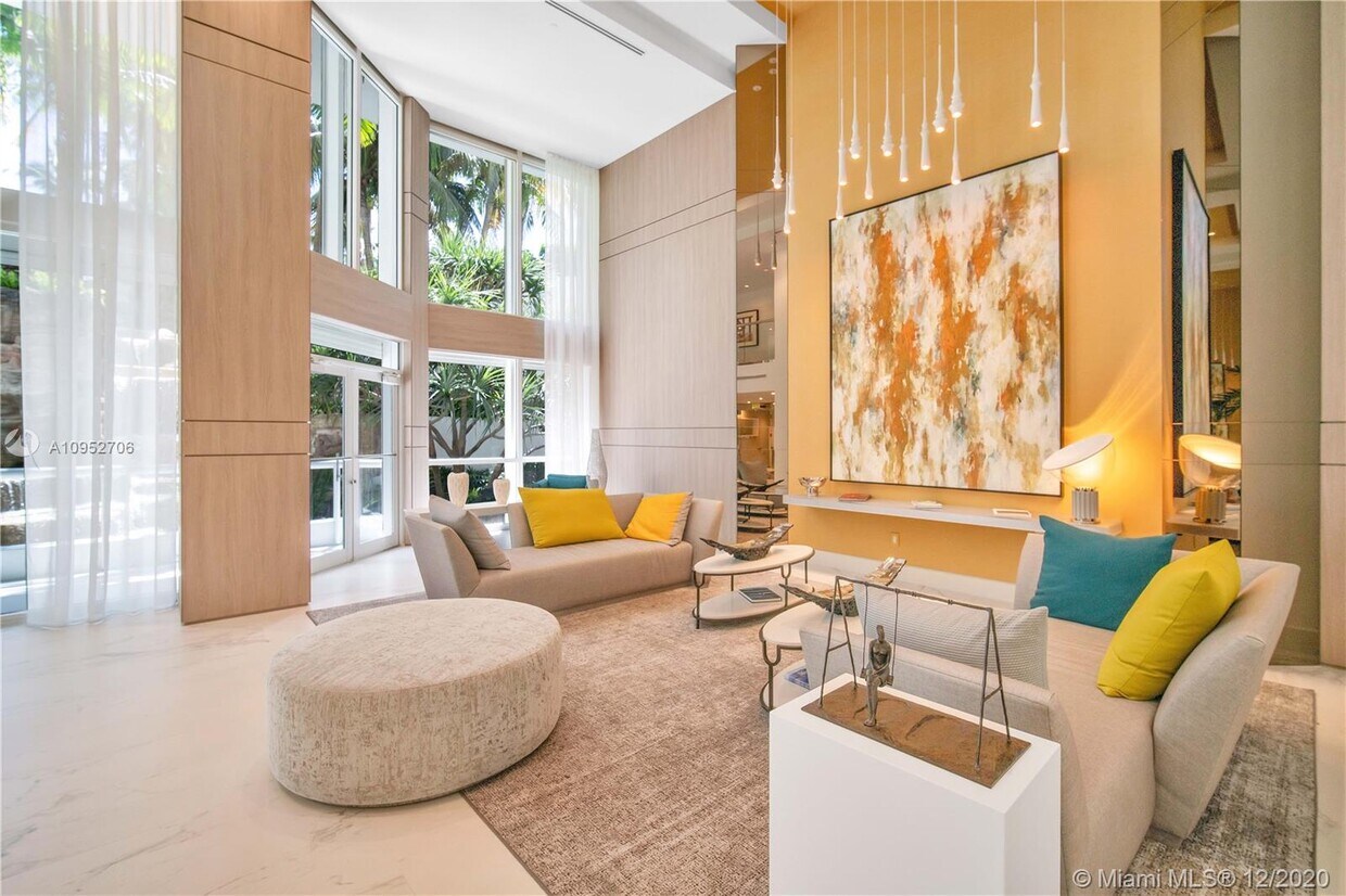 Foto principal - 21055 Yacht Club Dr