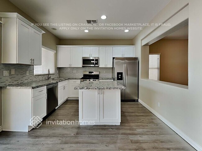 Foto del edificio - 12938 W Clarendon Ave