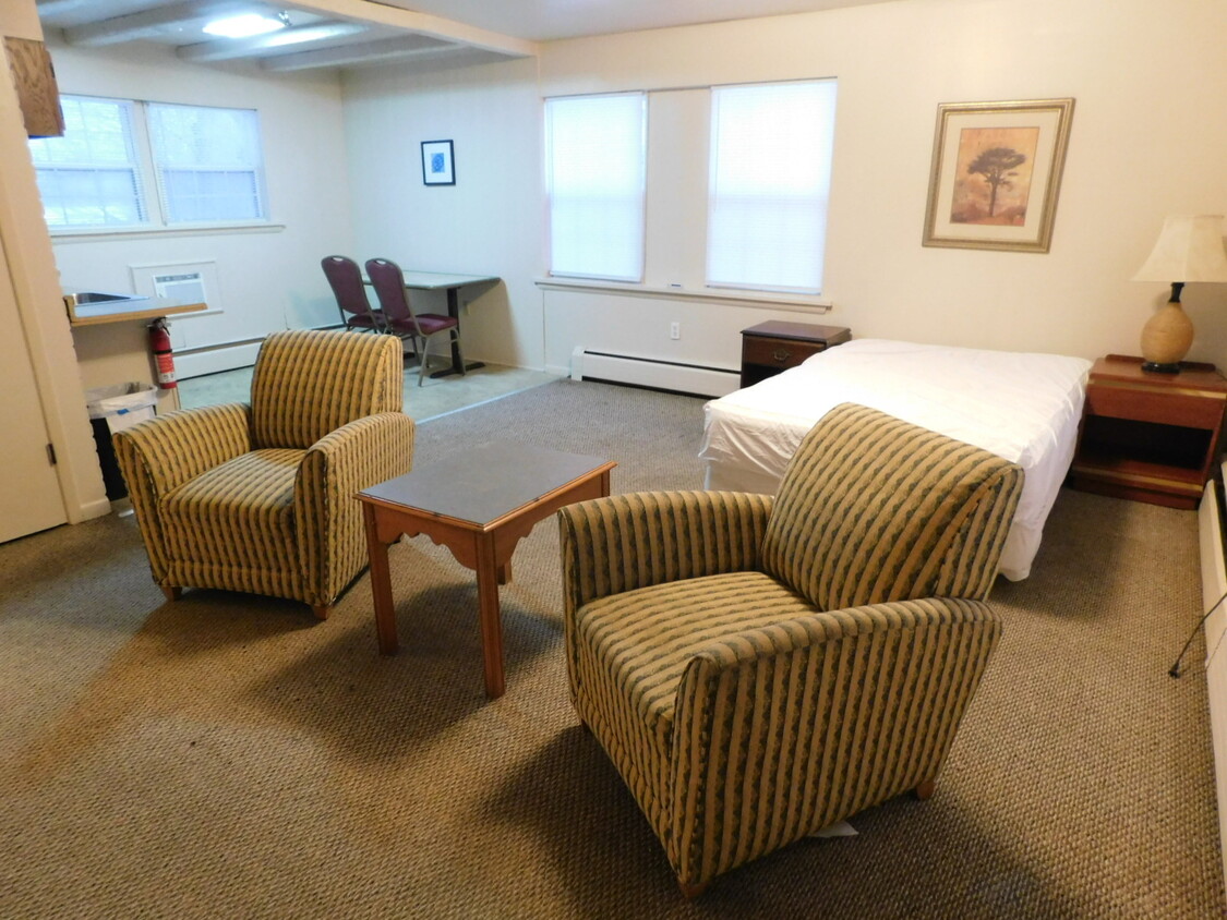 Foto principal - 2510 W 8th St