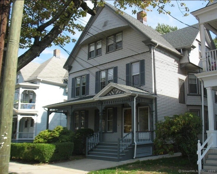 Foto principal - 319 Sherman Ave