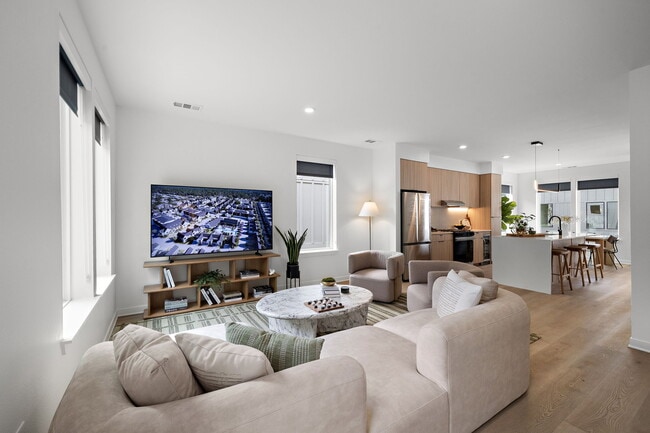 Building Photo - The Sylvan in the Woodlands