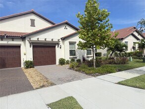 Building Photo - 17319 Holly Wl Ave