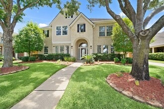 Building Photo - 16007 Berkshire Manor Ln