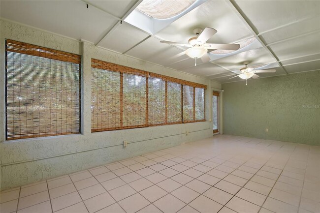 Building Photo - 8349 Citrus Chase Dr