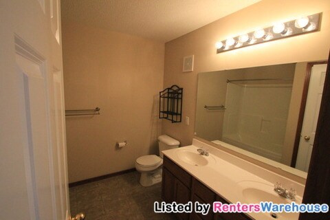 Building Photo - 7013 Riverdale Dr NW