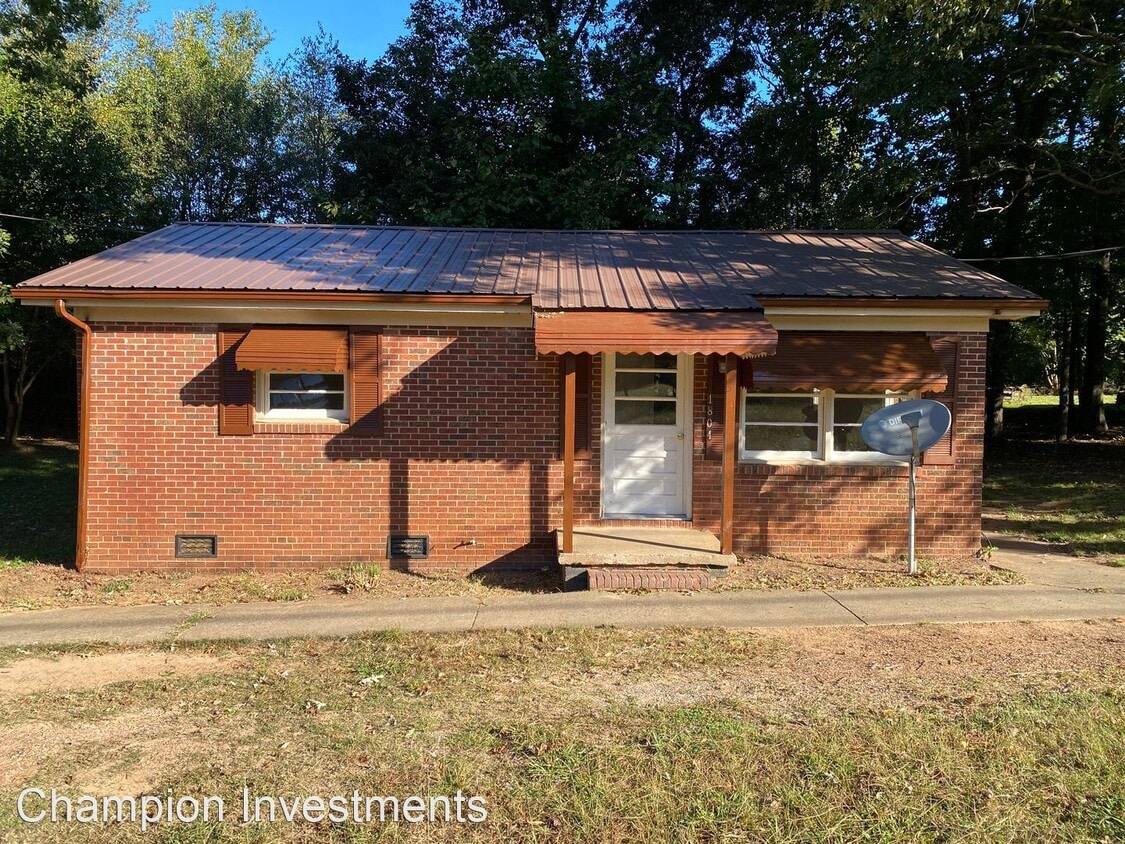 2 br, 1 bath House 1804 Boyce Rd House Rental in Kingstown, NC