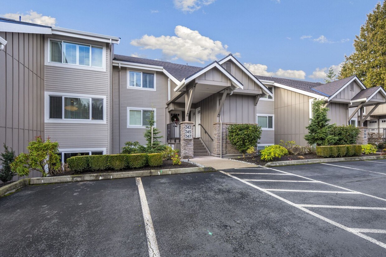 Primary Photo - 2bd/1.75ba Bellevue Condo