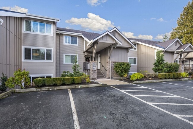 2bd/1.75ba Bellevue Condo - 2bd/1.75ba Bellevue Condo