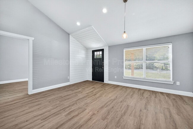 Foto del edificio - 1803 W Hull St