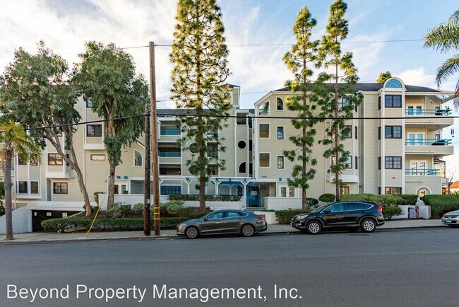 Foto del edificio - 2 br, 2 bath House - 1940 3rd Ave Unit 101
