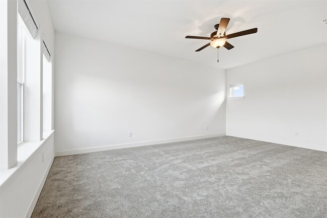 Building Photo - 5511 Orangery Ln