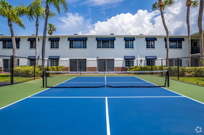 Cancha de pickleball - Nautica Apartments