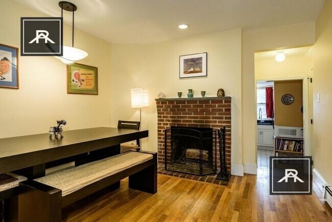 Foto del edificio - 3 bedroom in Brighton MA 02135