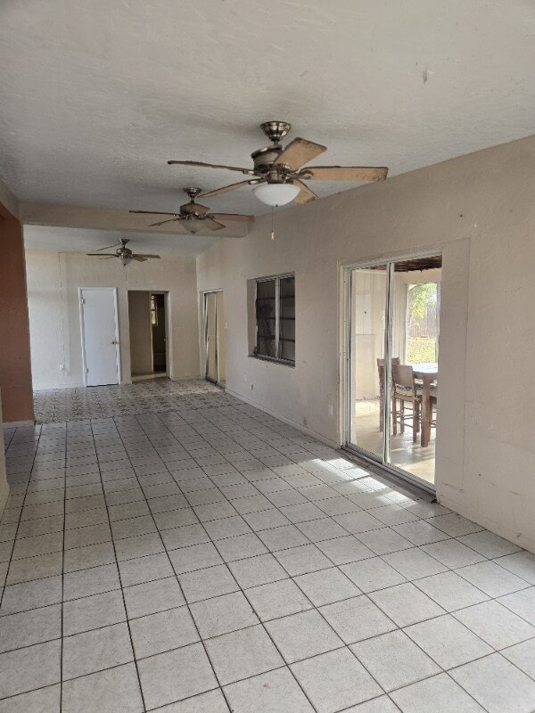 Foto del edificio - 22259 Belinda Ave