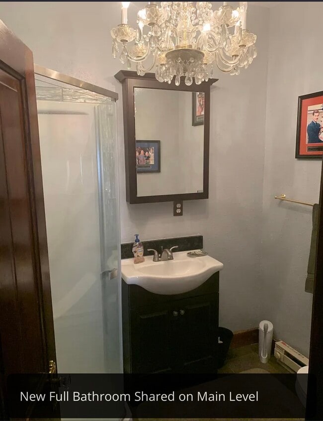 Foto del edificio - 1125 N Greenwood St