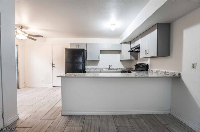 Building Photo - 5107 Greene Ln