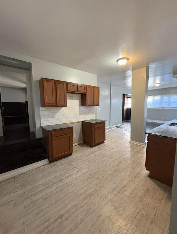 Foto del edificio - 73 Woodland St