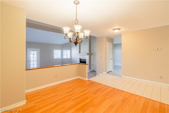 Foto del edificio - 2761 Laguna Shores Ln