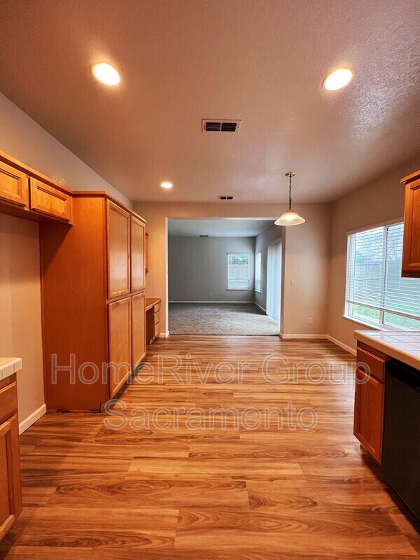 Building Photo - 5342 Alvoca Way