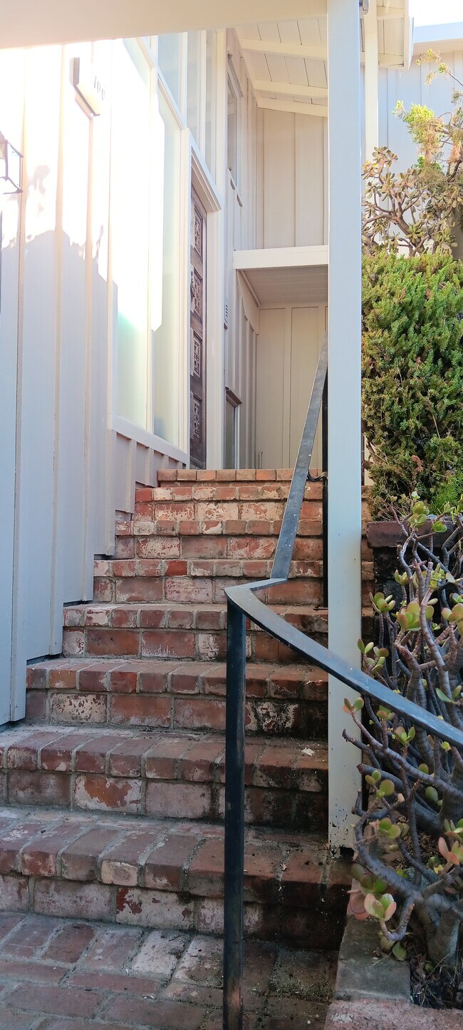 Entry stair from second parking space at kitchen level - 2622 May Rd