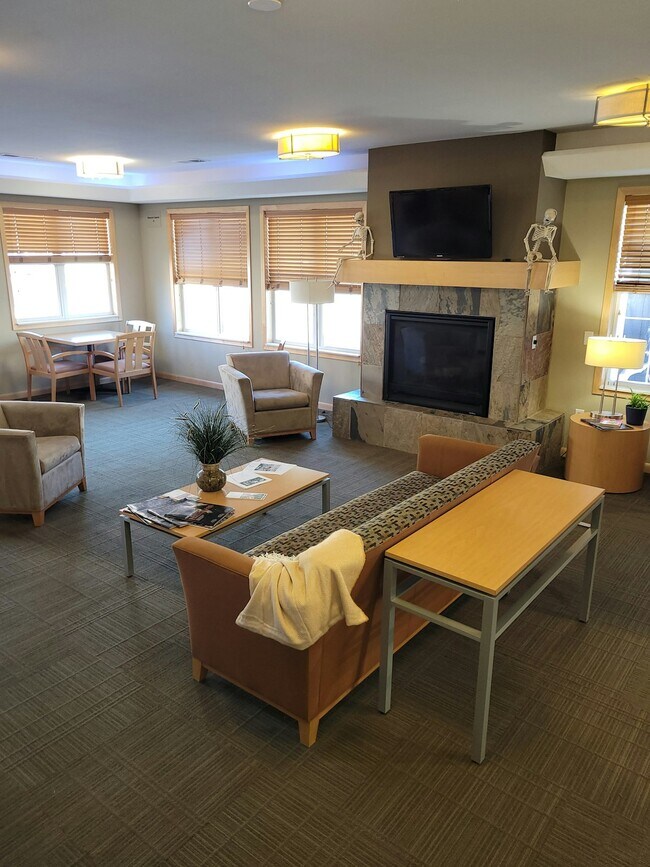 Building Photo - 2207 Park Ave