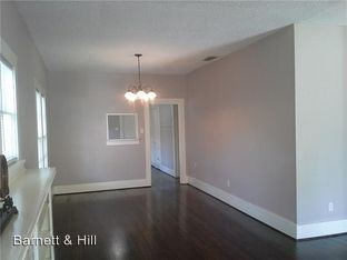 Building Photo - 1133 Peach St