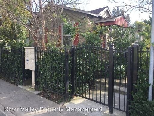 Primary Photo - 3430-3430 Y St